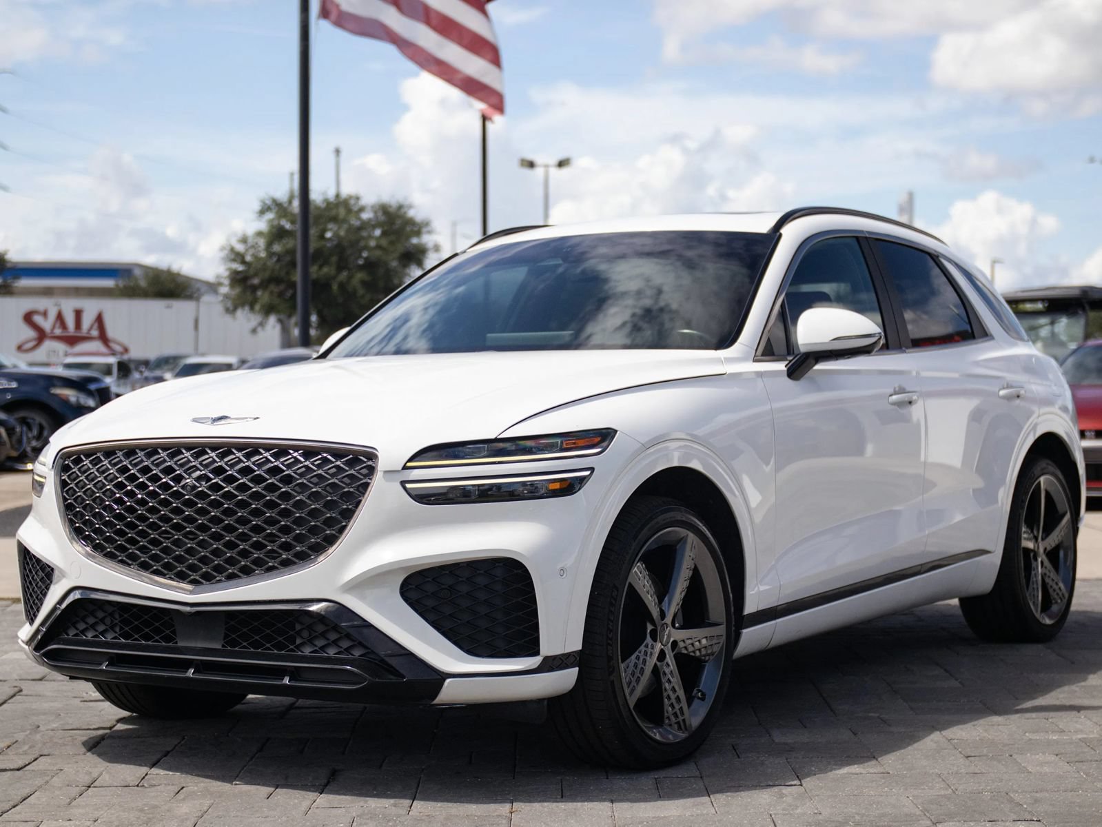 Used 2022 Genesis GV70 2.5T w/ Sport Prestige Package AWD/4WD image 6