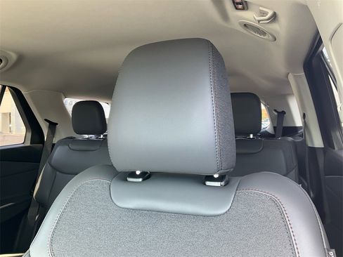 New 2026 Ford Explorer Active w/ Active Comfort Package image 16