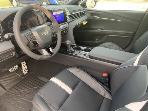 New 2026 Toyota Camry SE FWD image 10