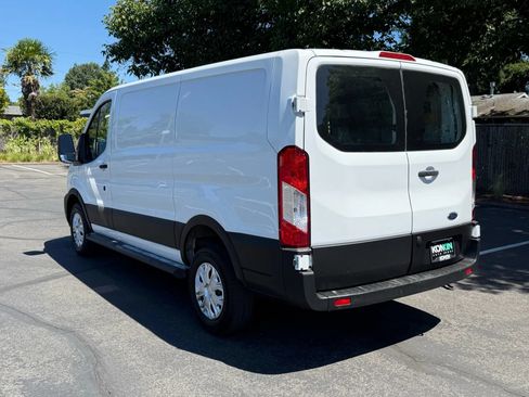 Used 2023 Ford Transit 250 Low Roof w/ Exterior Upgrade Package RWD image 5