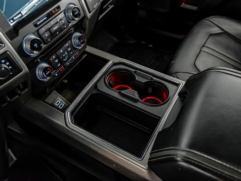 Used 2017 Ford F250 Platinum w/ Platinum Ultimate Package image 25