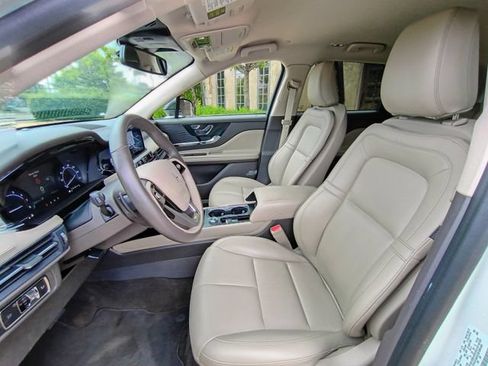 Used 2021 Lincoln Corsair FWD w/ Convenience Package image 30
