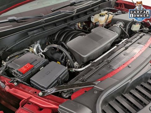 Used 2023 GMC Yukon XL SLT image 31