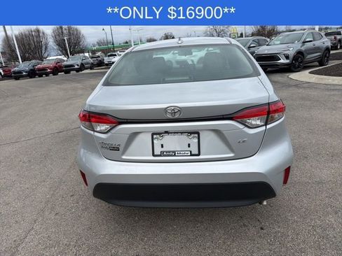 Used 2024 Toyota Corolla LE image 11