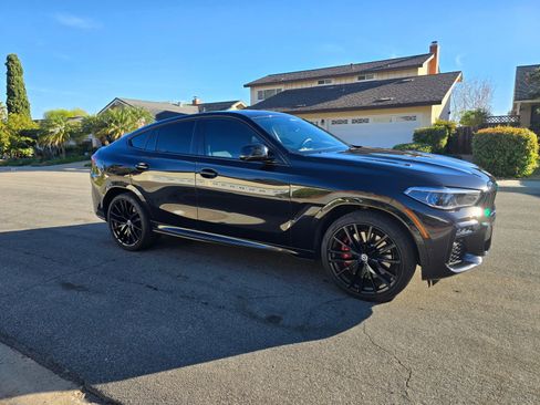 Used 2023 BMW X6 M50i w/ Executive Package image 4