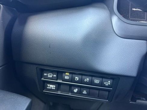 Used 2023 Toyota Sequoia TRD Pro AWD/4WD image 27