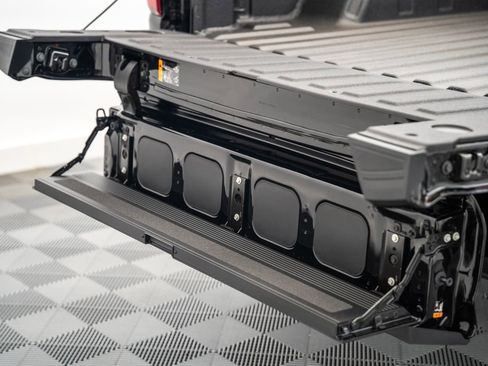 New 2026 Chevrolet Silverado 1500 ZR2 AWD/4WD image 11