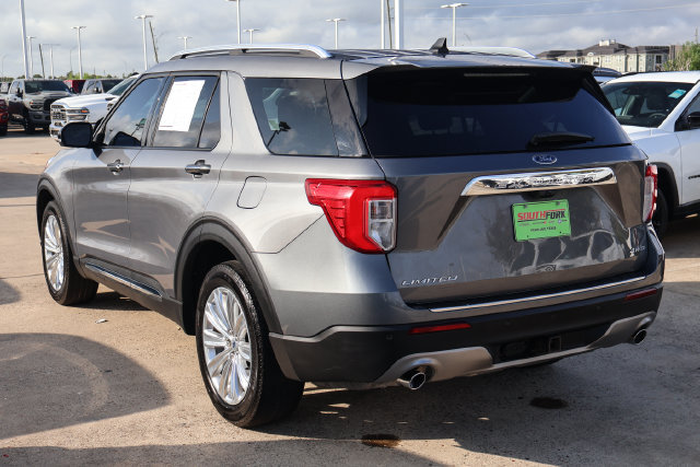 Used 2023 Ford Explorer Limited w/ Limited Technology Package AWD/4WD image 4