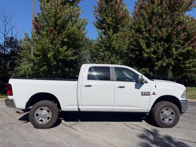 Used 2018 RAM 2500 SLT AWD/4WD image 2