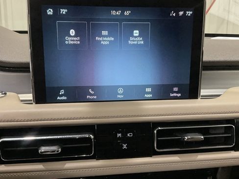 Used 2023 Lincoln Aviator 2WD image 19