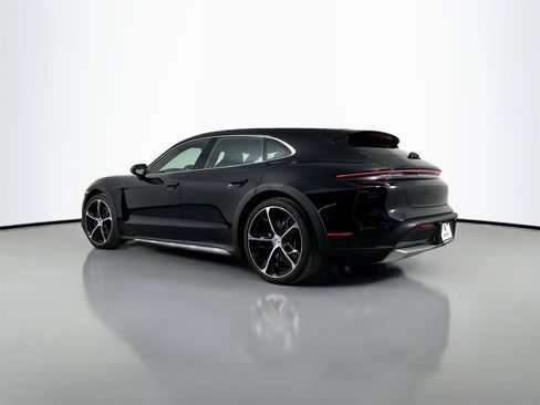 Certified 2025 Porsche Taycan 4S image 3