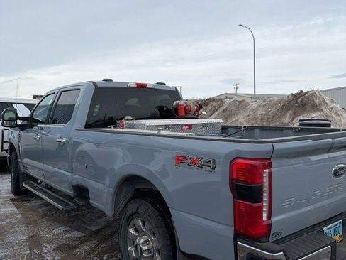 Used 2025 Ford F350 Lariat w/ Chrome Package image 2