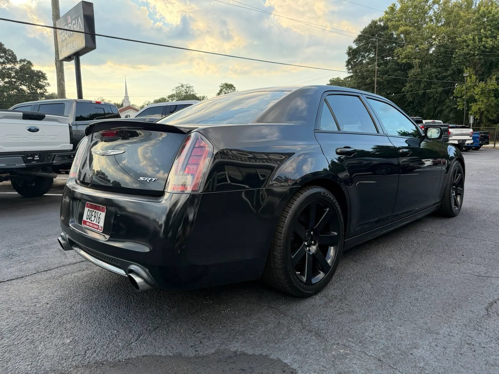 Used 2014 Chrysler 300 SRT8 w/ Leather Interior Group RWD image 6