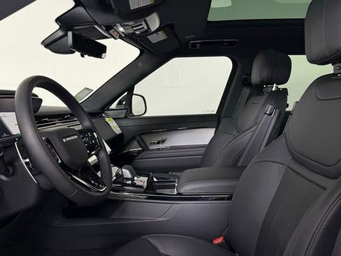 New 2026 Land Rover Range Rover Sport Dynamic SE AWD/4WD image 5