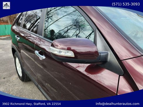 Used 2012 Kia Sorento FWD image 9