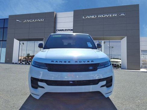 New 2026 Land Rover Range Rover Sport Dynamic SE image 8