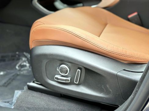 New 2026 Jaguar F-PACE R-Dynamic S AWD/4WD image 14