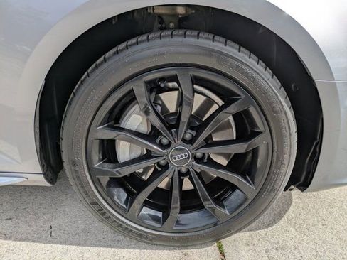 Used 2019 Audi A4 2.0T Premium Plus image 11