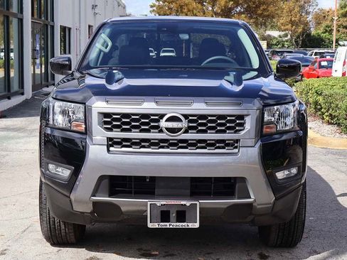 Used 2025 Nissan Frontier SV w/ SV Convenience Package image 12