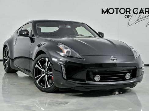 Used 2020 Nissan 370Z w/ Sport Package image 1