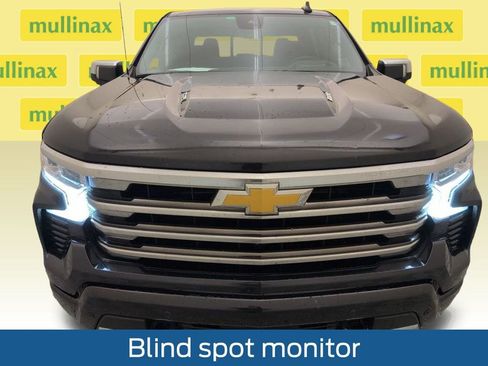 Used 2024 Chevrolet Silverado 1500 High Country w/ Technology Package image 15