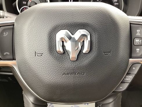 New 2026 RAM 1500 Big Horn AWD/4WD image 31