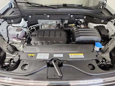 New 2026 Volkswagen Atlas SE image 33