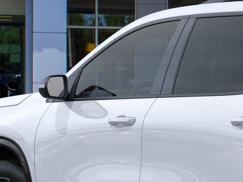 New 2026 Chevrolet Traverse RS image 12