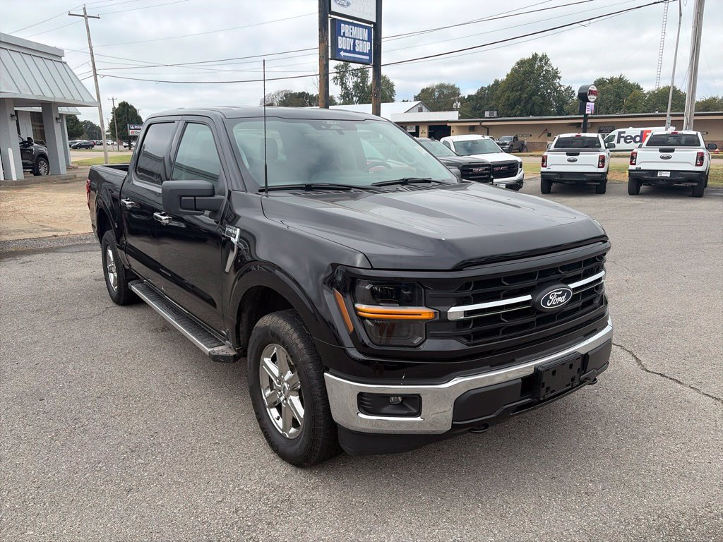 Used 2025 Ford F150 XLT w/ Equipment Group 301A Standard AWD/4WD image 8