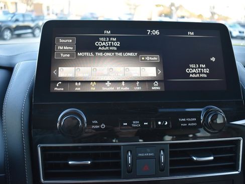 Certified 2024 Nissan Armada Platinum w/ Captain's Chairs Package image 28