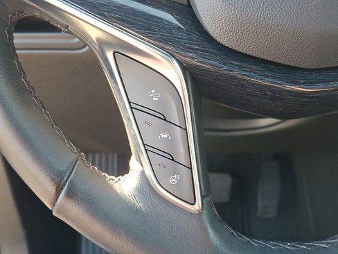 Certified 2023 Cadillac XT5 Premium Luxury AWD/4WD image 29