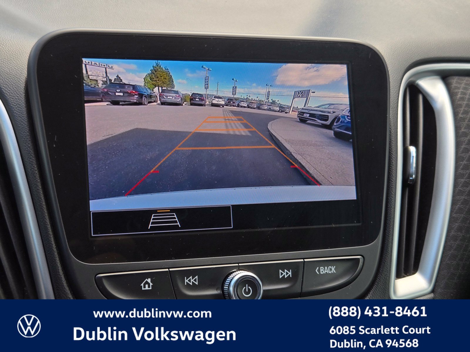 Used 2023 Chevrolet Malibu LT FWD image 15