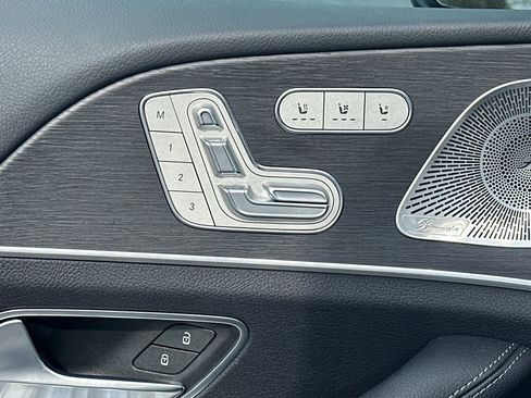 New 2026 Mercedes-Benz GLS 450 4MATIC image 11