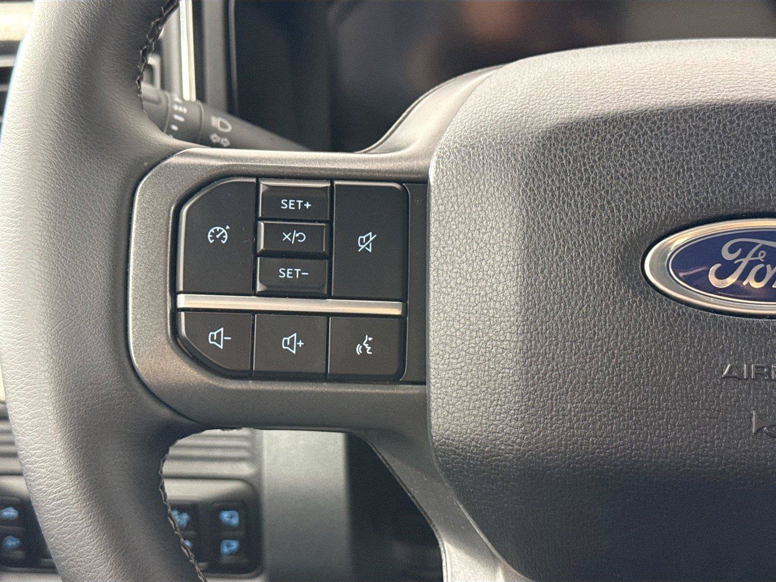 Used 2026 Ford F250 Lariat AWD/4WD image 18