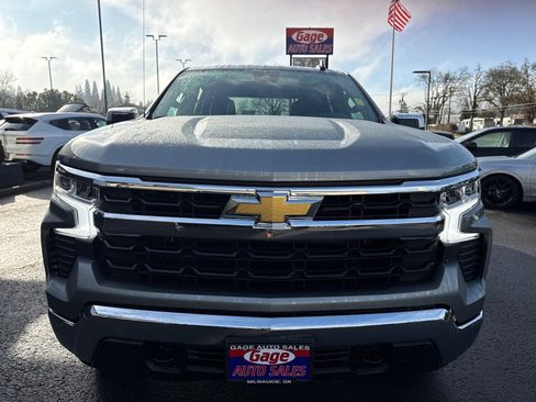 Used 2025 Chevrolet Silverado 1500 LT w/ Z71 Off-Road Package AWD/4WD image 15