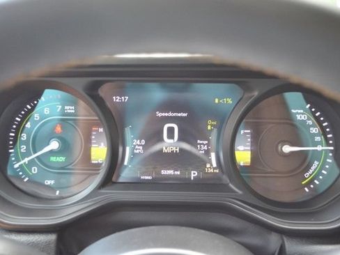 Used 2024 Jeep Wrangler Unlimited Sahara AWD/4WD image 22