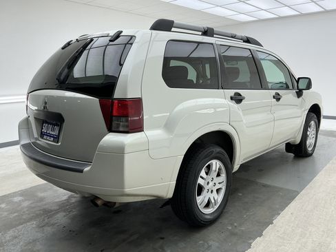 Used 2007 Mitsubishi Endeavor LS image 4