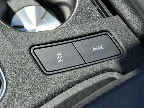 Certified 2023 Cadillac XT5 Sportv w/ Technology Package image 36