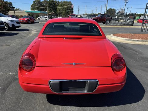 Used 2003 Ford Thunderbird image 6