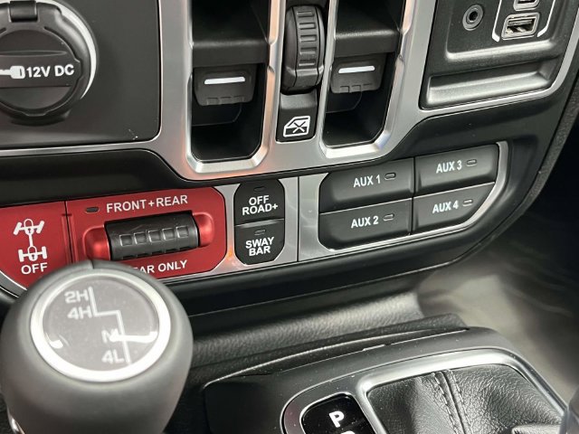 New 2026 Jeep Gladiator Rubicon w/ Capability Package AWD/4WD image 24