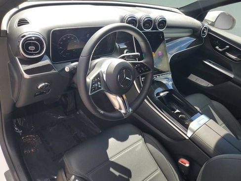 Certified 2025 Mercedes-Benz GLC 300 300 image 16