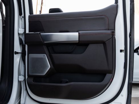 Used 2023 Ford F250 King Ranch w/ Tremor Off-Road Package image 39