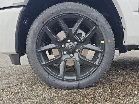New 2026 RAM 1500 Limited AWD/4WD image 34
