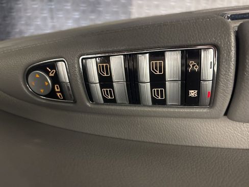 Used 2008 Mercedes-Benz S 550 4MATIC image 16