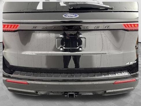 New 2026 Ford Explorer ST-Line w/ ST-Line Street Pack AWD/4WD image 14