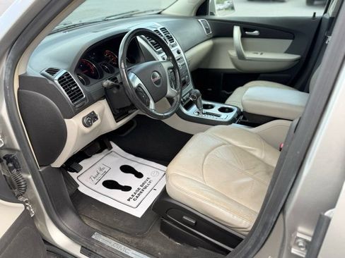 Used 2007 GMC Acadia SLT w/ Convenience Package AWD/4WD image 10