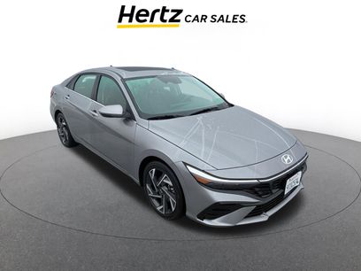 Used 2025 Hyundai Elantra Limited