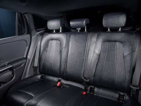 New 2025 Mercedes-Benz GLA 250 image 25