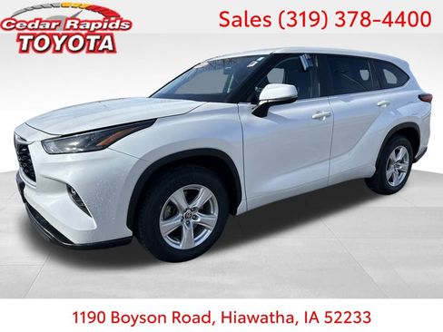 Certified 2023 Toyota Highlander LE image 1