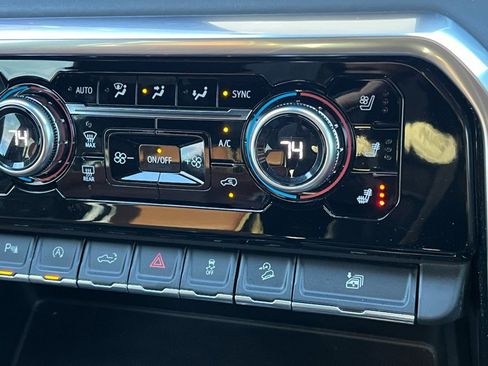 Used 2022 GMC Sierra 1500 Denali Ultimate image 45